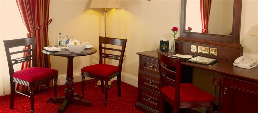 Maudlins House Hotel Naas Luaran gambar